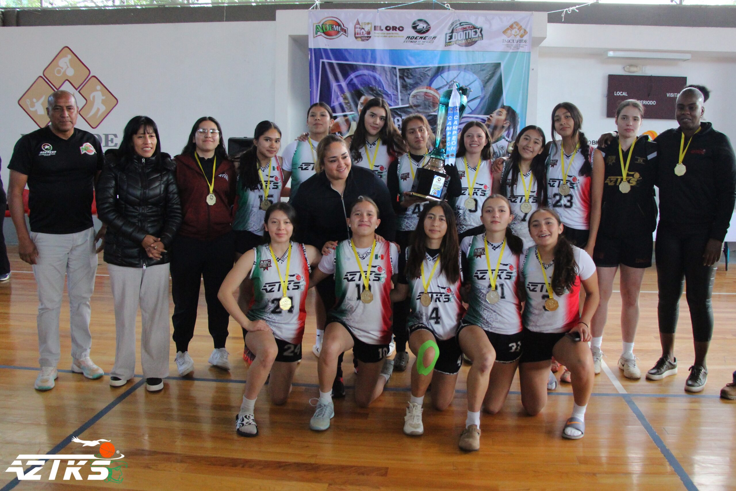 Equipo AZTKS 1